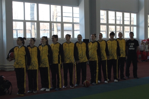 Баскетболистки БК "Шахты" приняли участие в открытии турнира "Школьная баскетбольная лига"